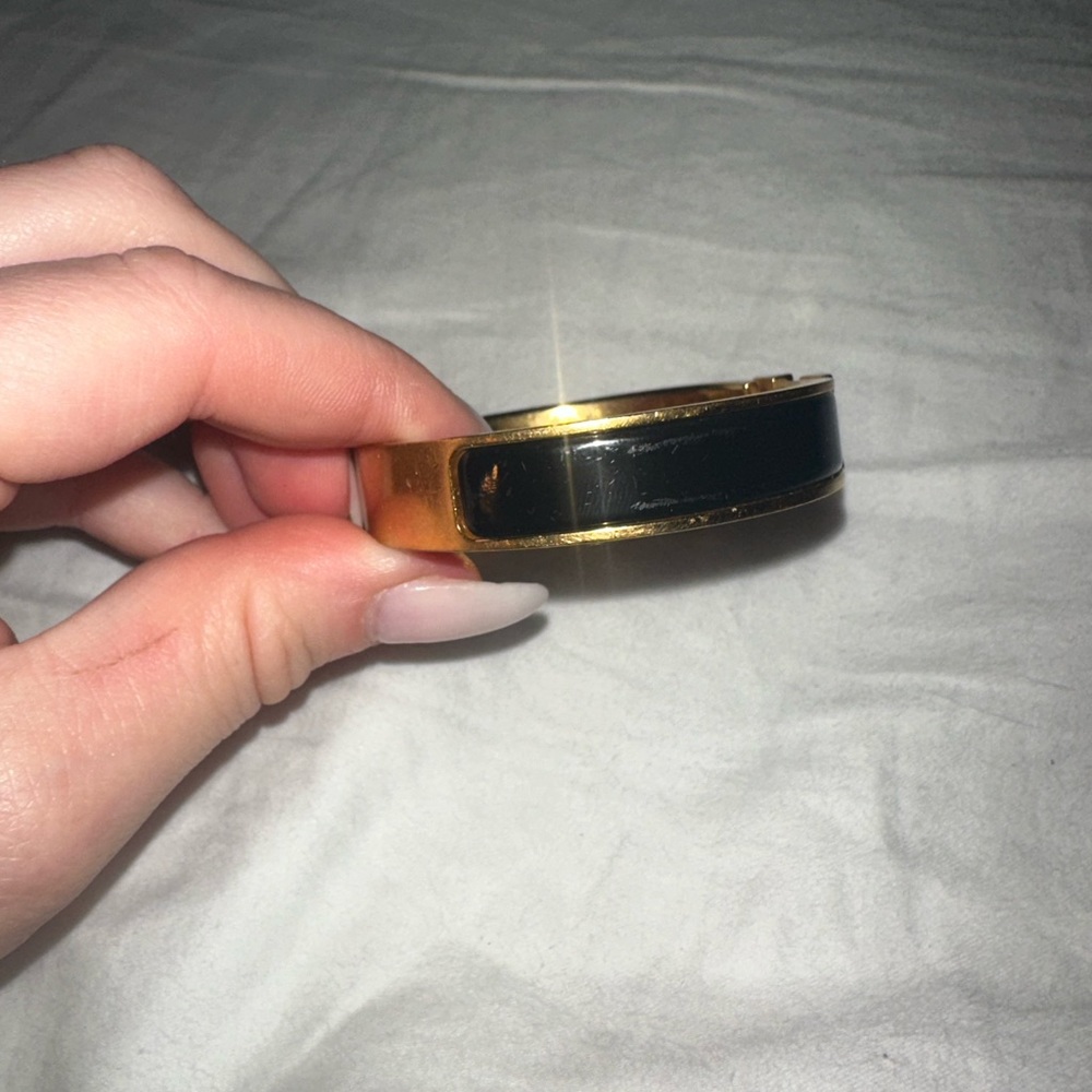 Hermes Clic H Bracelet - Picture 7 of 15